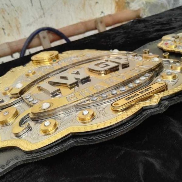 IWGP V4 HEAVYWEIGHT Zinc Championship Belt