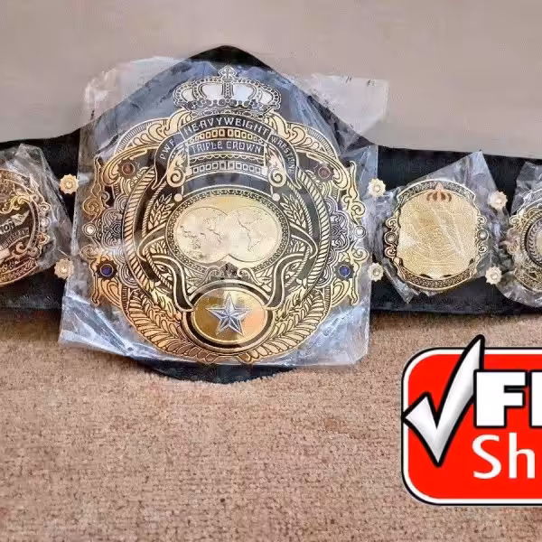 TRIPLE CROWN HEAVYWEIGHT Championship Belt